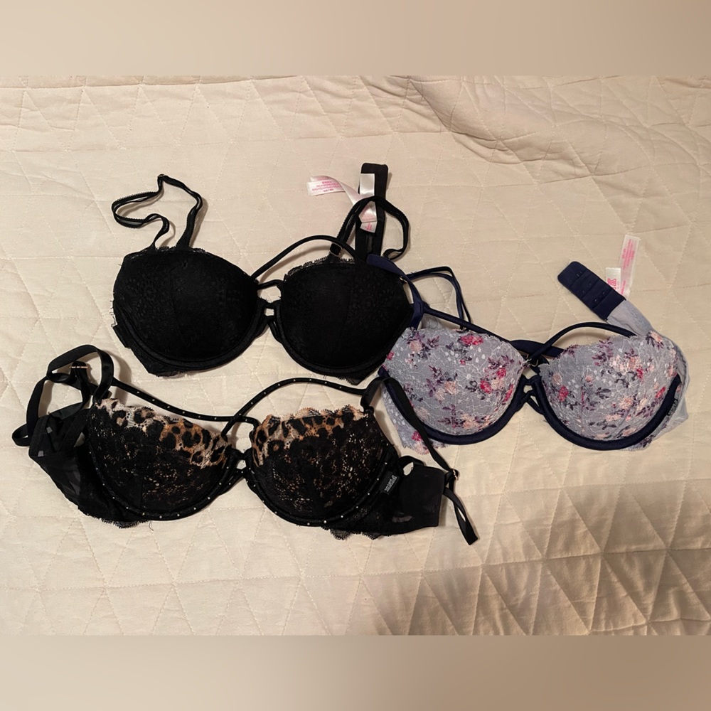 Victoria’s Secret PINK date night push-up lot. 32-B NWOT